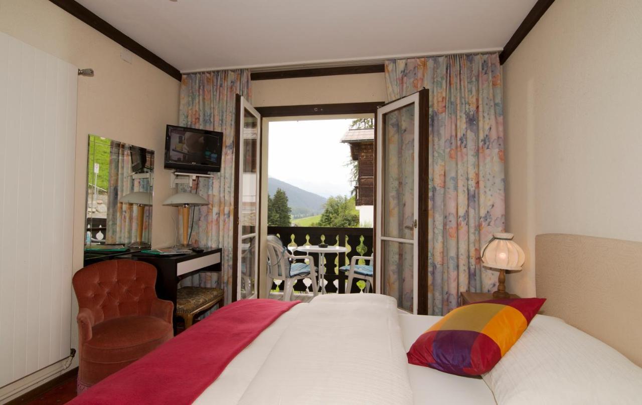 Chalet-Hotel Larix Davos Exterior photo