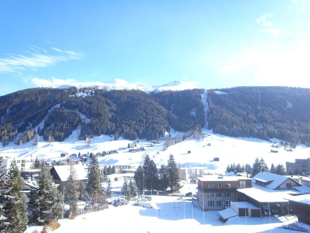 Chalet-Hotel Larix Davos Exterior photo